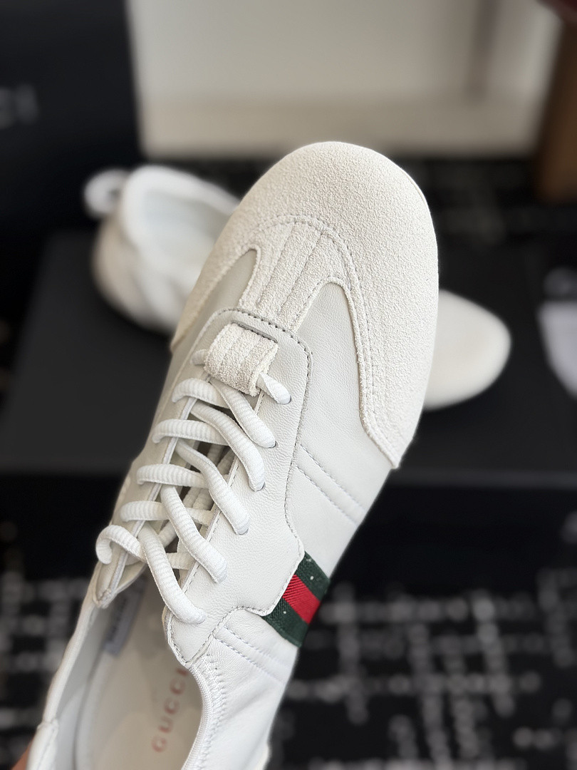 GC Sneakers