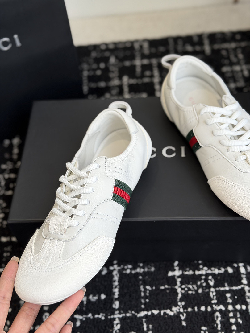 GC Sneakers