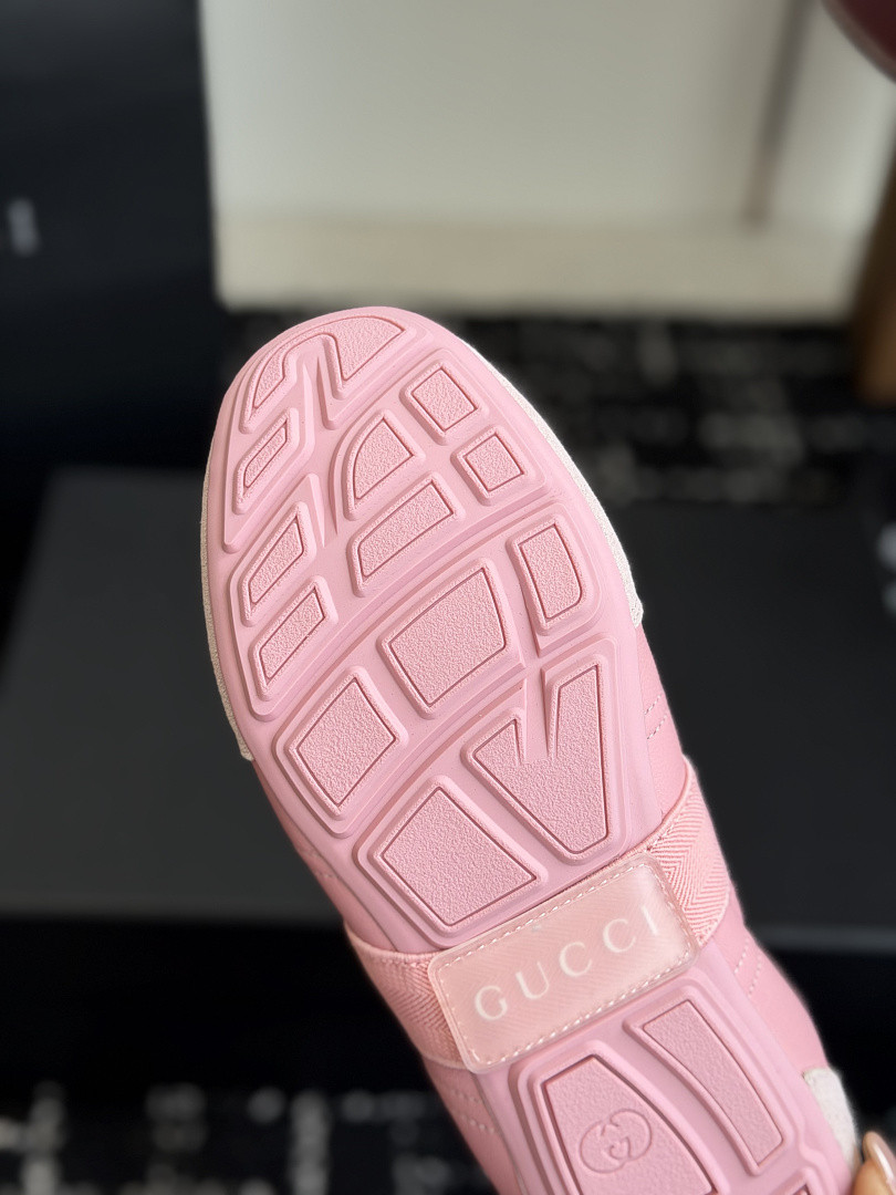 GC Sneakers