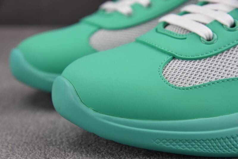 PA Low Sneakers