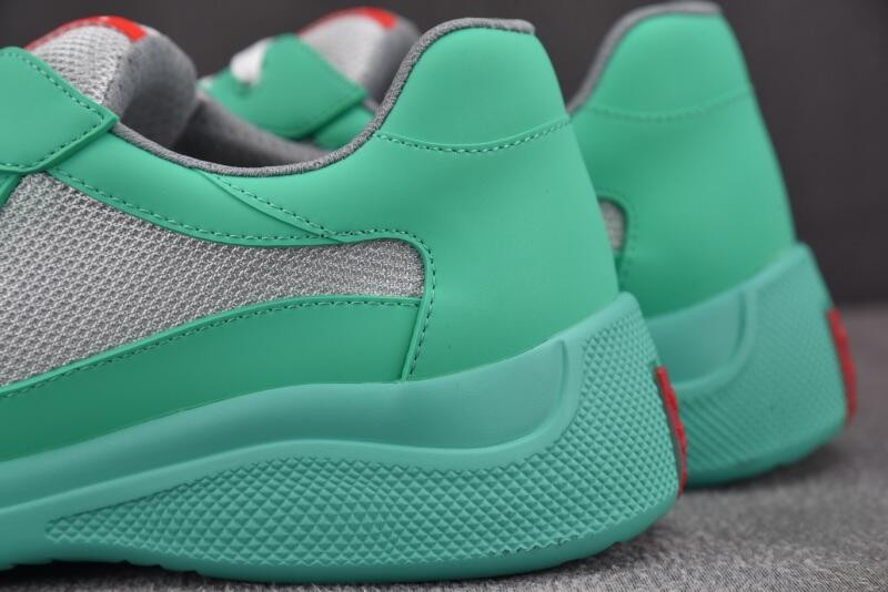 PA Low Sneakers