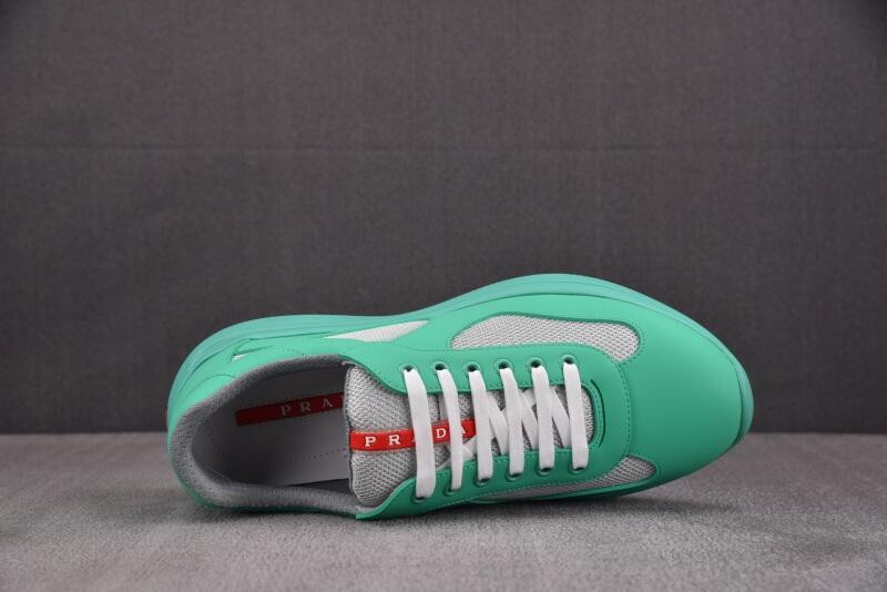 PA Low Sneakers