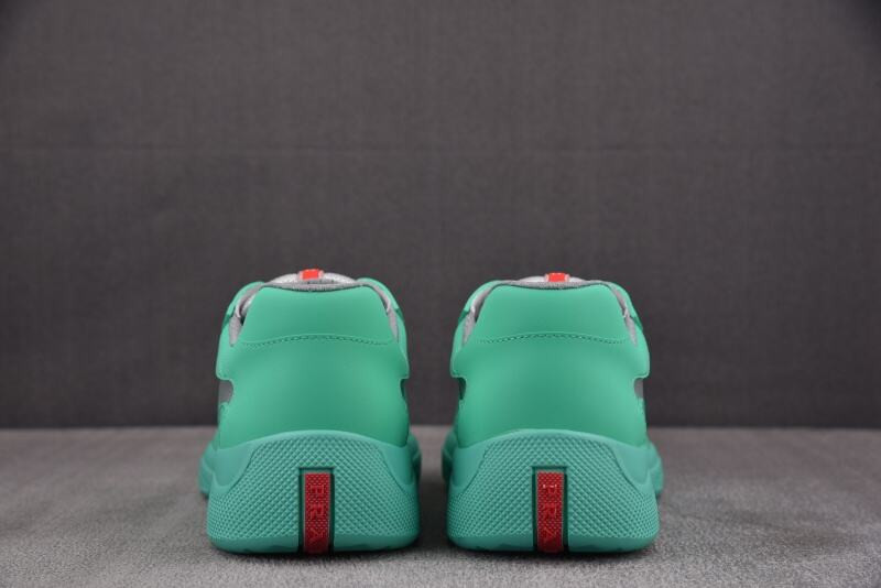 PA Low Sneakers