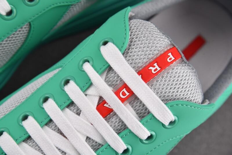 PA Low Sneakers
