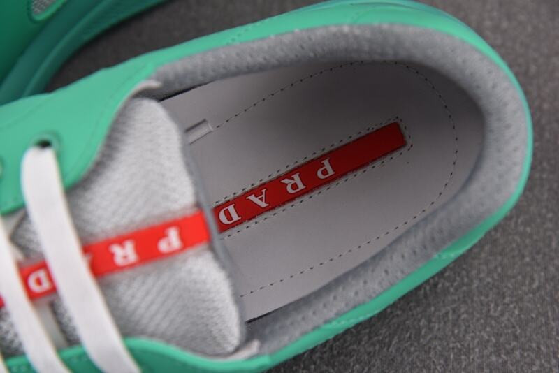 PA Low Sneakers