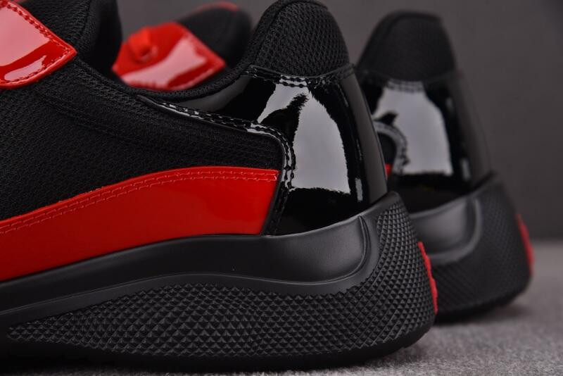 PA Low Sneakers