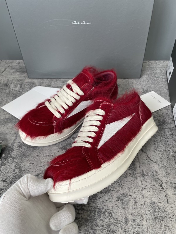 RO Sneakers