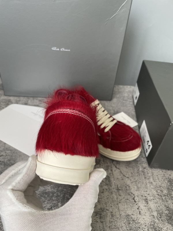 RO Sneakers