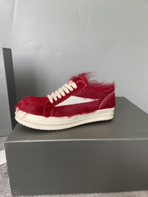 RO Sneakers