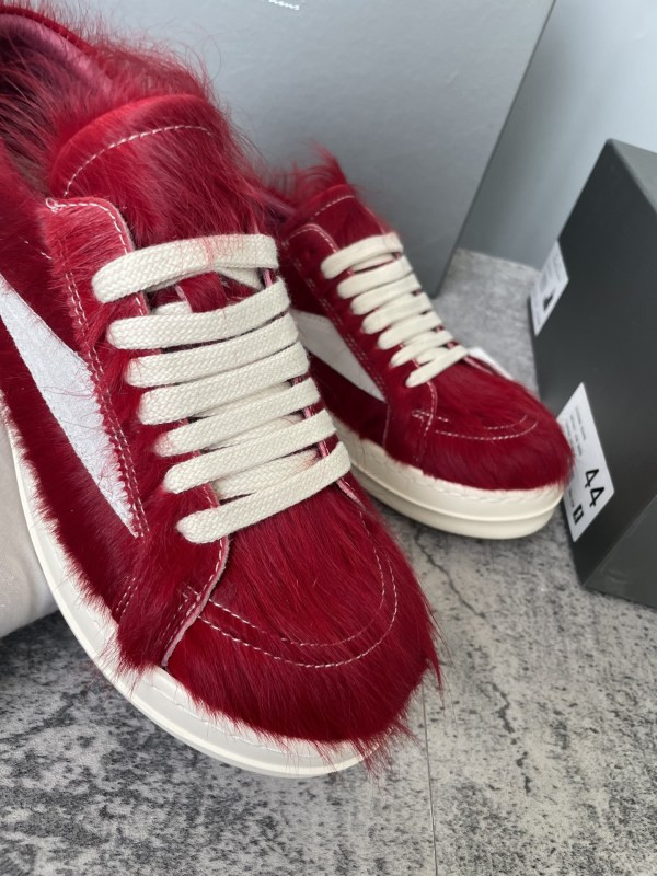 RO Sneakers