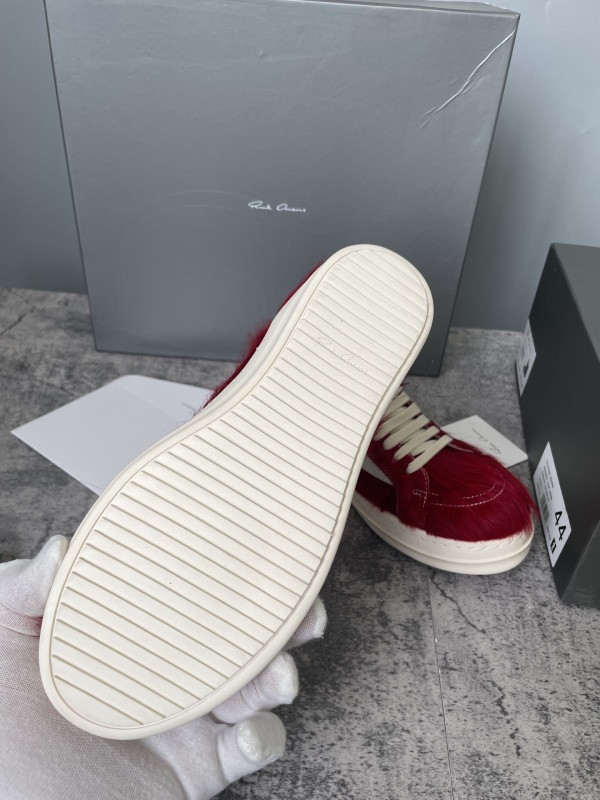 RO Sneakers