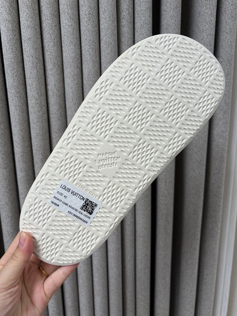 L*V Slides LVS-046