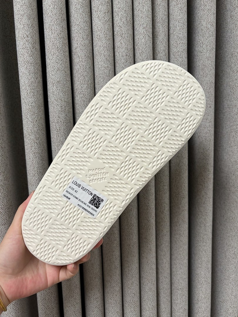 L*V Slides LVS-052