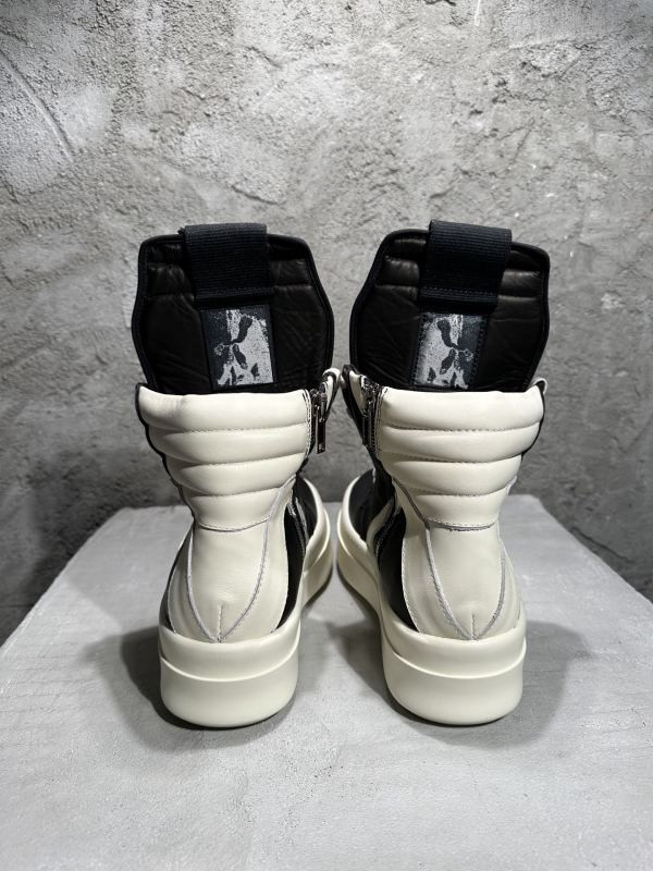 RO Sneakers