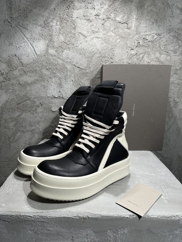 RO Sneakers