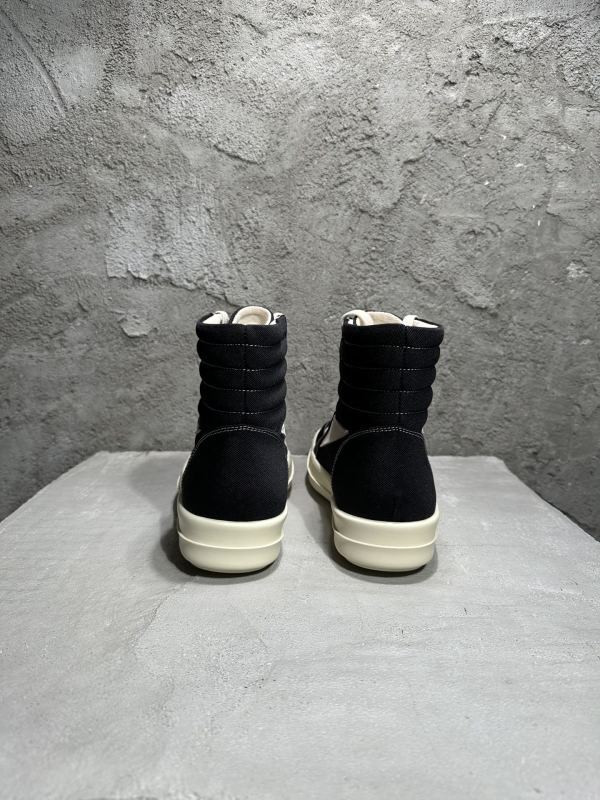 RO Sneakers