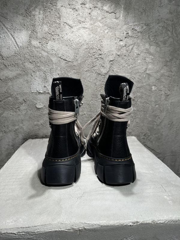 RO Sneakers