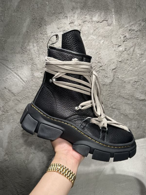 RO Sneakers