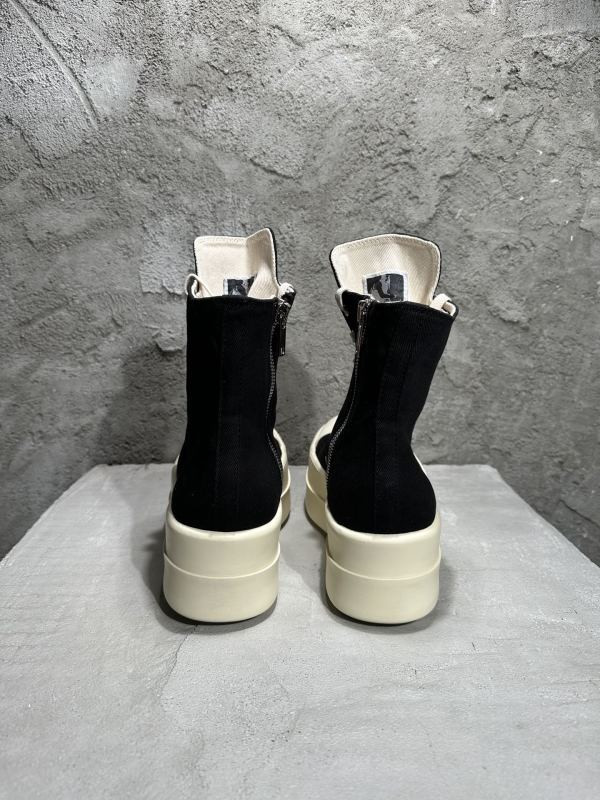 RO Sneakers