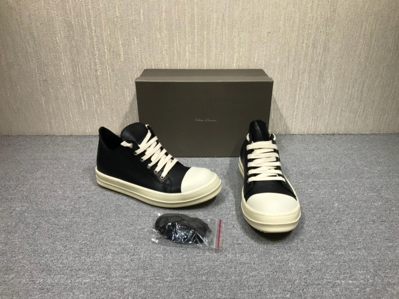 RO Sneakers