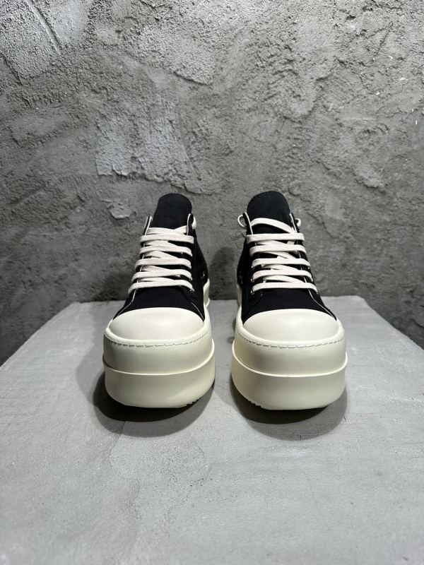 RO Sneakers