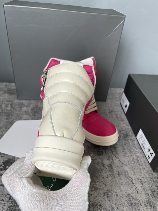 RO Sneakers