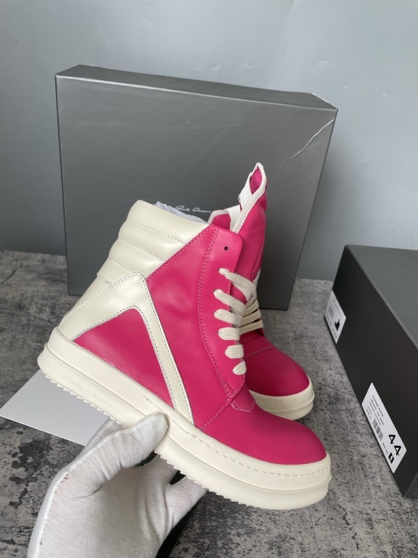 RO Sneakers