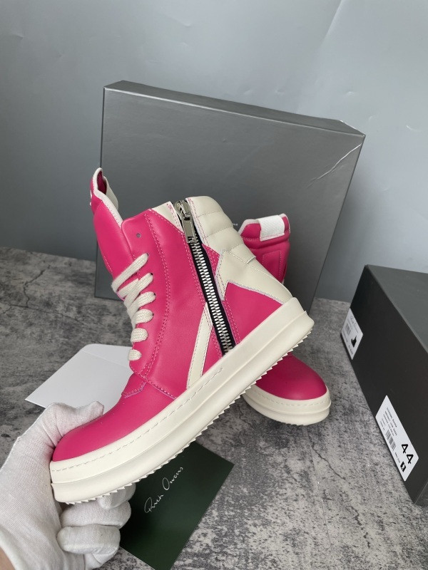 RO Sneakers