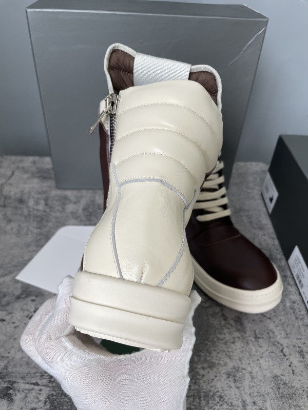 RO Sneakers