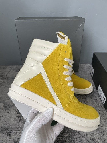 RO Sneakers