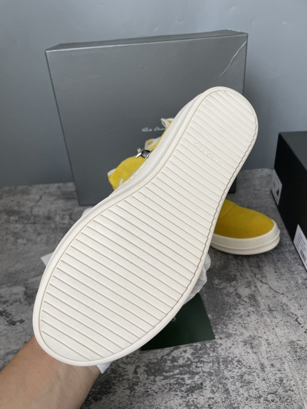 RO Sneakers