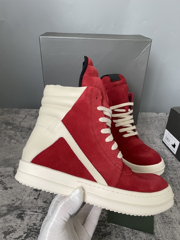 RO Sneakers