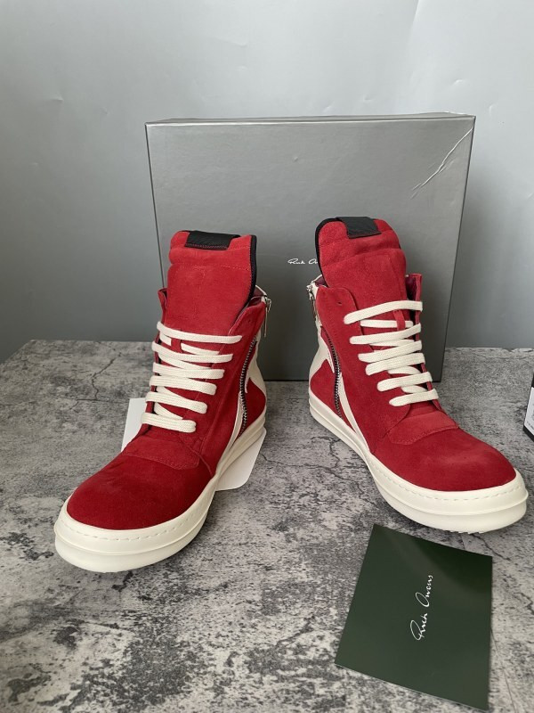 RO Sneakers