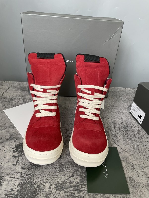 RO Sneakers