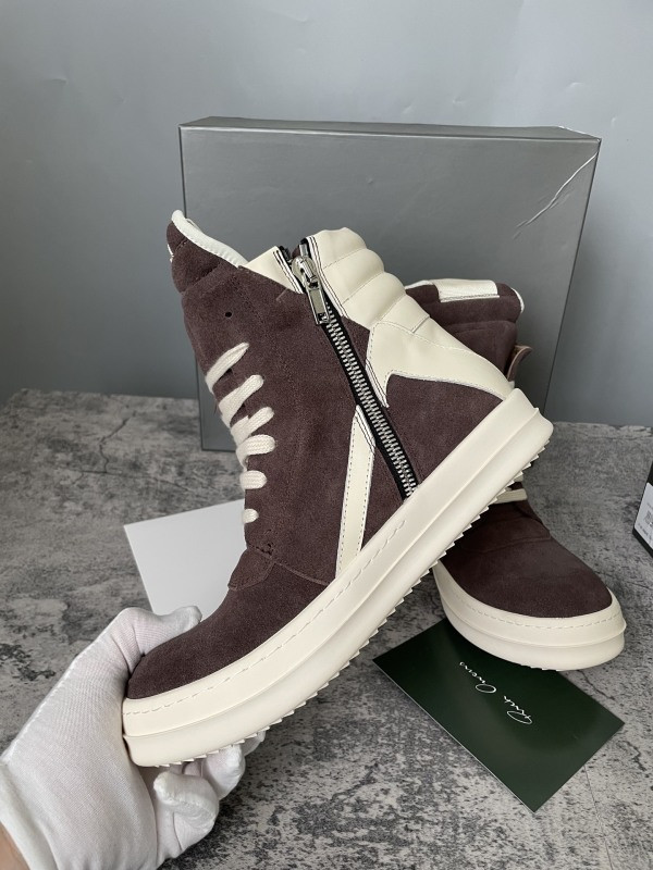 RO Sneakers