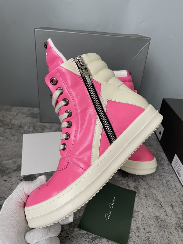 RO Sneakers