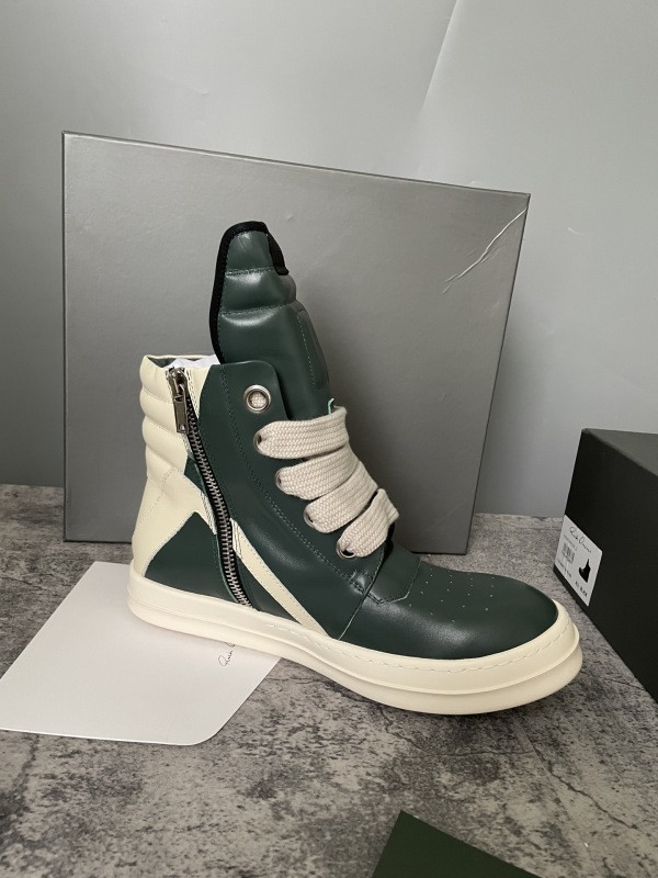 RO Sneakers