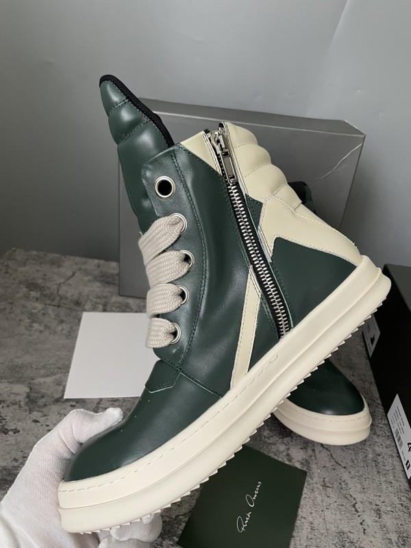 RO Sneakers