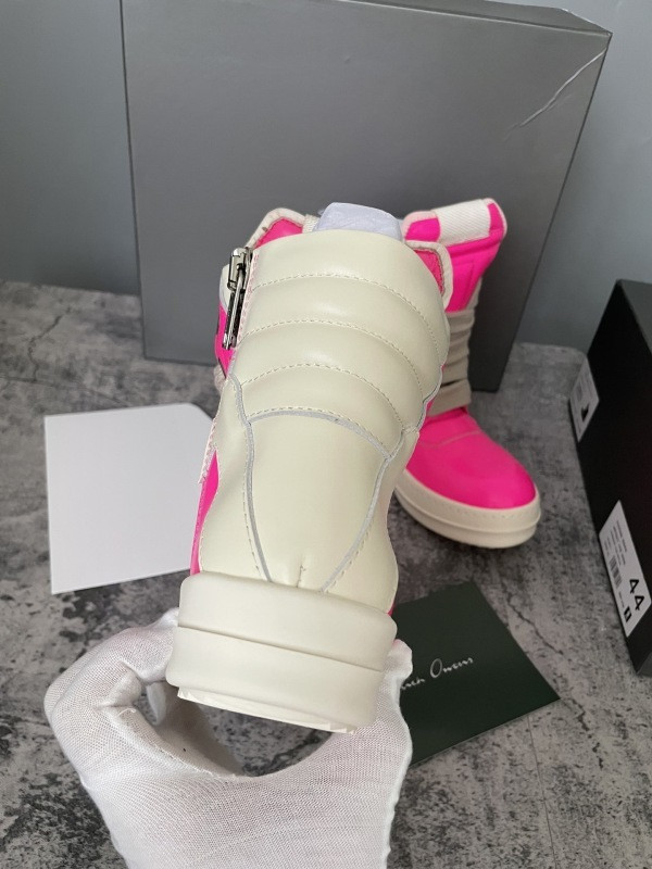 RO Sneakers
