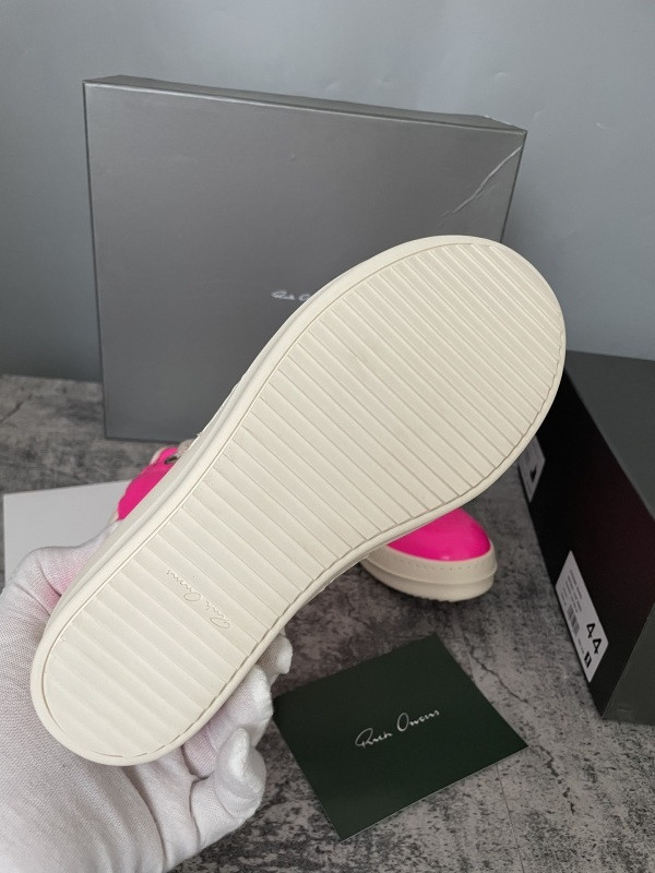 RO Sneakers