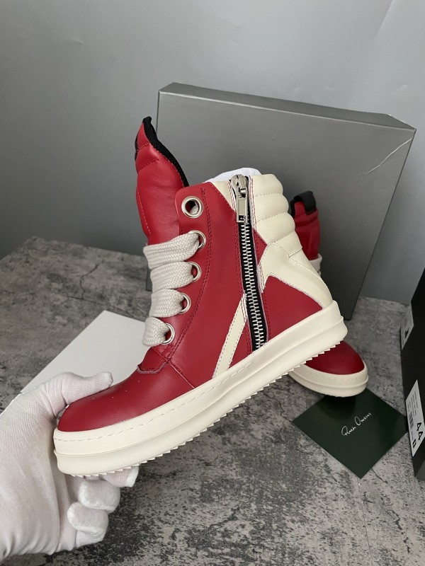 RO Sneakers