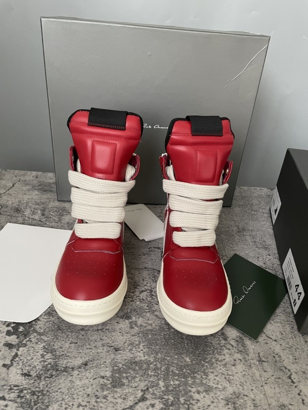 RO Sneakers