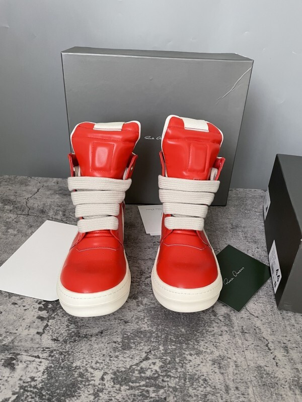 RO Sneakers