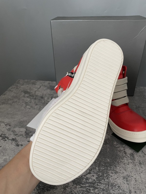 RO Sneakers