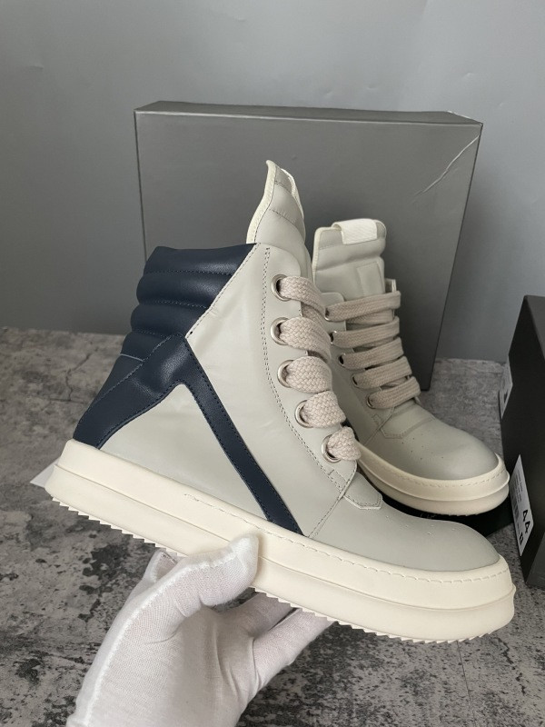 RO Sneakers