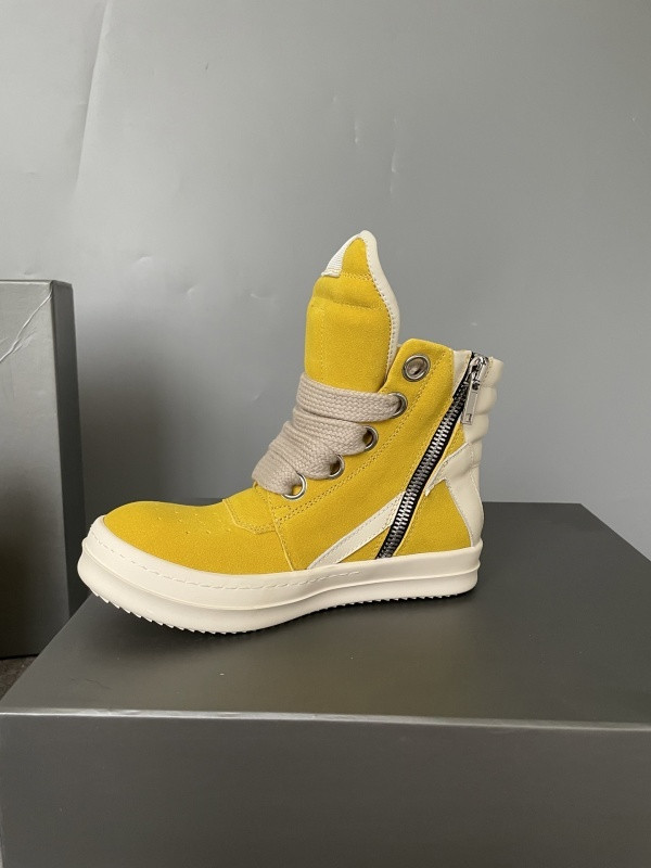 RO Sneakers
