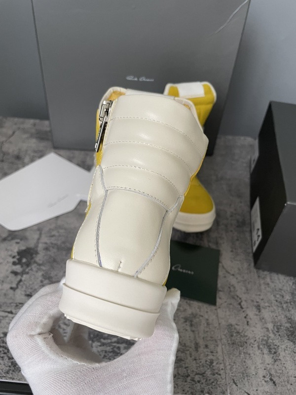 RO Sneakers