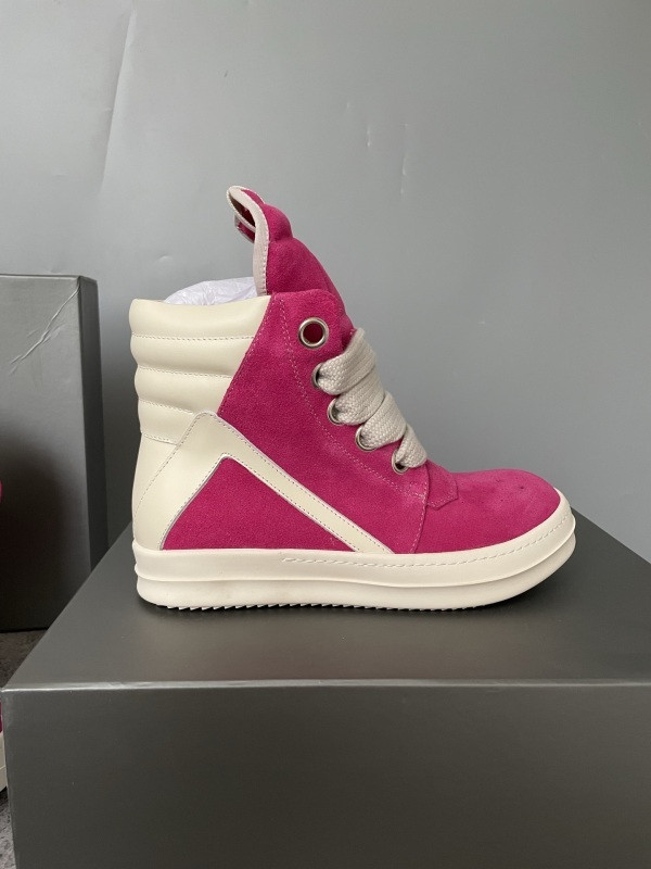RO Sneakers