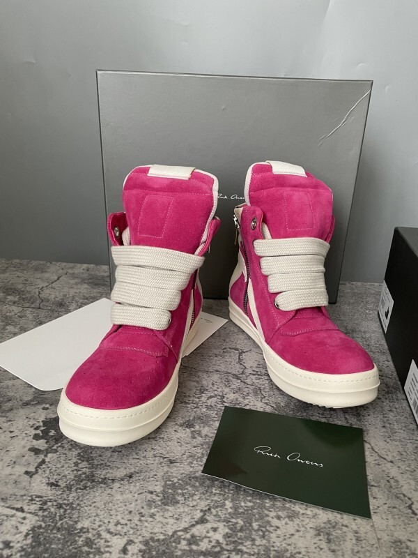 RO Sneakers