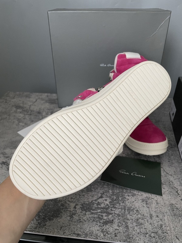 RO Sneakers